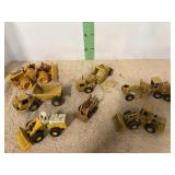7 CAT TOYS