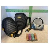 KNEE PADS/ FLASHLIGHTS
