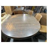 Kitchen Table w/six chairs & extra rollers