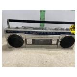 GE AM/FM STEREO/ CASSETE