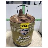 5GL SKELLY SUPREME RUSTY OIL CAN