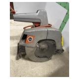 B&D 7 1/4" CIRCULAR SAW