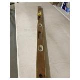 STANLEY 48" WOOD LEVEL W/BRASS EDGES
