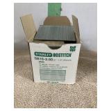 BOSTITCH 1"-21/2" FINISH NAILER WITH BOX OF NAILS