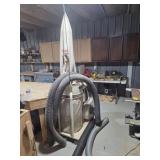 JET DUST COLLECTOR  115 VOLT  22" X 34" X 90"