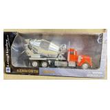 Kenworth W900 Die-Cast Cement Mixer Model