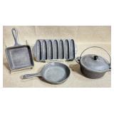 Wagner's 1891 Cast Iron Mini Cookware Set