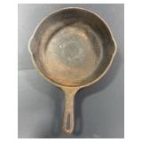 Wagner Ware 9' Cast Iron Skillet