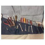 Hand Tools w/ Roll-Up Pouch