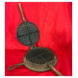 STOVER Cast Iron Waffle Iron