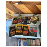 Fishing and Aquarium Guide Books