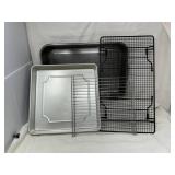Cake/Baking Pans & Wire Cooling Racks