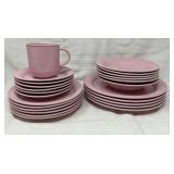 Nancy Calhoun Light Rose Japan Dinnerware, pink