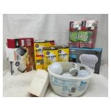 Household Light Bulbs, assorted in plastic pantry