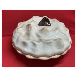 Ceramic Pie Dish w/Sculpted Lid