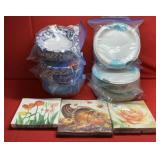 Paper Plates & Decorative Napkins