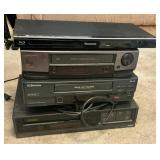 Media Players DVD VHS Blu-ray & Roku 2 XD