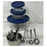 Pyrex Glass Storage Bowls & Measuring Cups/Spoons