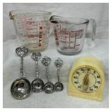 Measuring Cups, Heart Measuring Spoons
