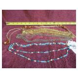 BOX LOT: (4) VTG NECKLACES