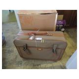 VTG JCPENNEY PALO LUGGAGE W/ ORIGINAL BOX