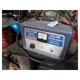200-AMP - 6- OR 12-VOLT OR 8-CHARGER BY TRAVELER
