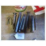 BOX LOT: CHISELS