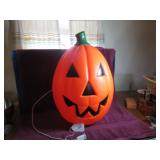 HINCHHEIGHT LIGHT-UP PUMPKIN