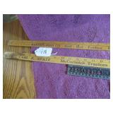 BOX LOT: WOOD YARD STICKS