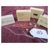 PELE NECKLACE & PIERCED EARRINGS - AVON SNOWFLAKE