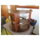 VTG TIER-SHELVING - IN WOOD