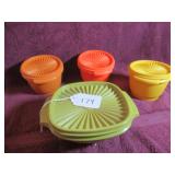 TUPPERWARE - (3) 886-4 + 840-8