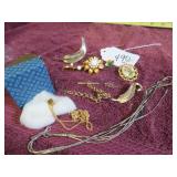 BOX LOT: BROOCH PINS, BEE TIE PIN, AVON - NICE LOT