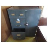 VTG STEELMASTER METAL CABINET W/ KEY FOR BIG DOOR
