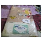 BOX LOT: VTG TABLE CLOTHS & TOWELS