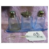 VTG JAPAN BLUE S&P W/ TRAY & SPOON