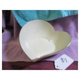 LENOX IVORY HEART DISH