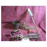 VTG MOULI GRATER, SIFTER & SKEWERS