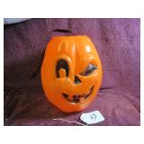 VTG BAYSHORE BLOW MOLD PLASTIC TREAT PAIL - 9.5"H