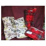 (2) NEW CRATE & BARREL KITCHEN HAND TOWELS, HOT...