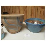 BOX LOT: LARGER PLANT POTS - PLUS OTHERS