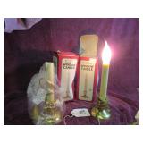 (2) COLONIAL STYLE ELECTRIC WINDOW CANDLES