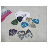 FENDER GUITAR PICKS - (3) HEAVY, (2) MEDIUM,...