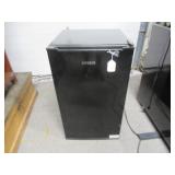 ANUKI MINI FREEZER - 32"H X 18.5"W X 19"D - GC