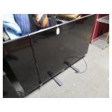 SAMSUNG 60" TV - WORKS