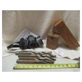 BOX LOT: RESPIRATOR - NEVER USED + (4) LARGE...