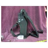 BIANCHI ADJUSTABLE SHOULDER HOLSTER - SIZE 6