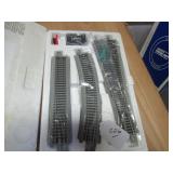 HO-SCALE - BACHMANN E-Z TRACK - (2) 9"...