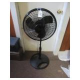 LASKO 16" 3-SPEED OSCILLATING FAN - ADJUSTABLE...