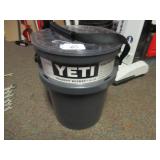 YETI 5-GALLON LOAD OUT BUCKET - VERY GOOD